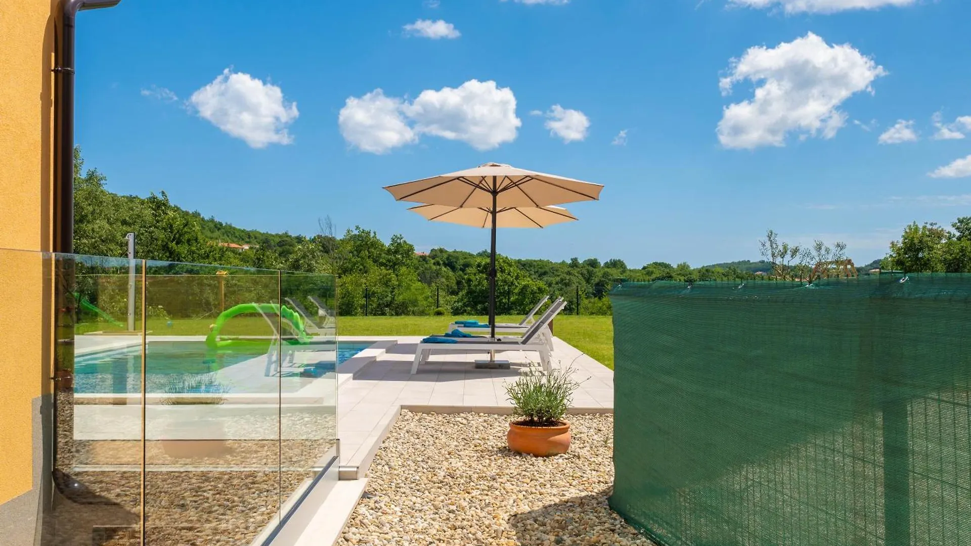 Villa Ana Lucija لابين